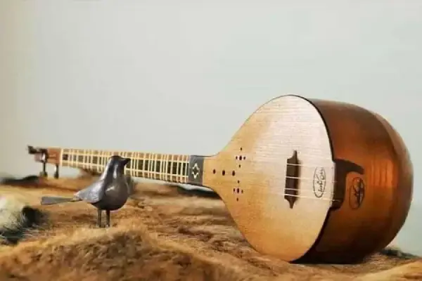 یادگیری سه تار چقدر طول میکشد؟ 1 یادگیری سه تار چقدر طول میکشد