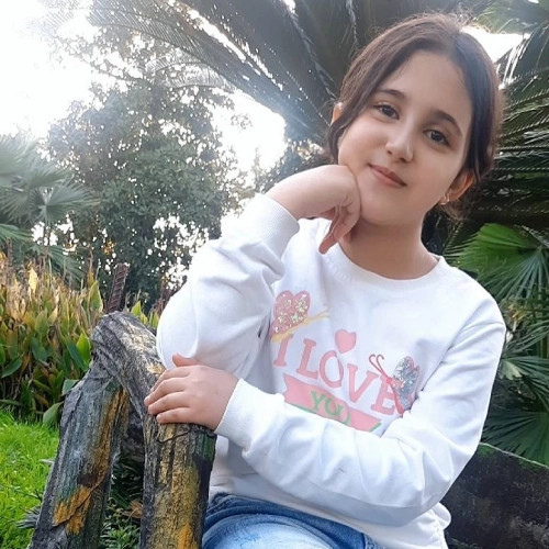 السا قلی زاده هنرآموز ساز تار